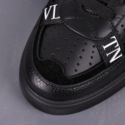 Valentino VL7n Black
