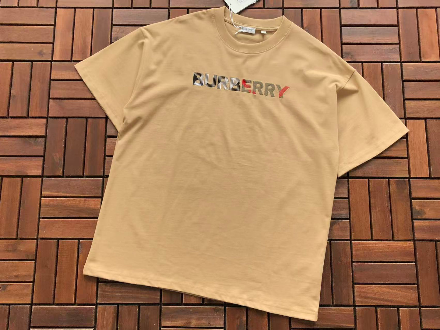 T-Shirts BB