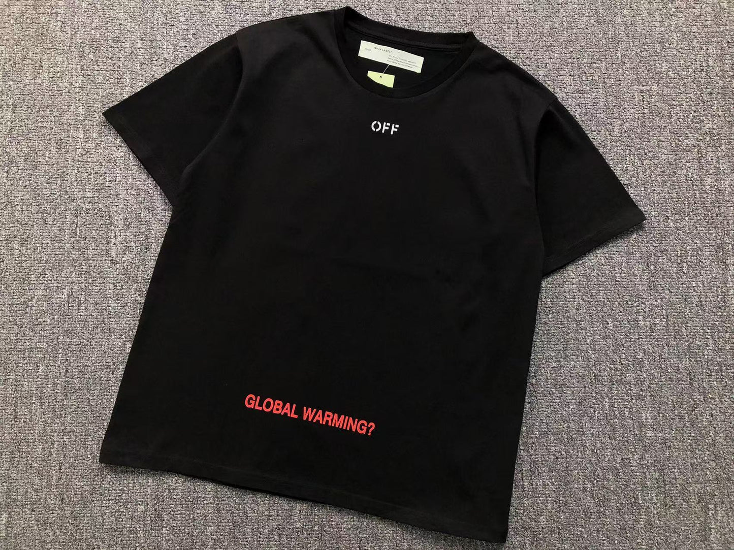 T-shirt Off