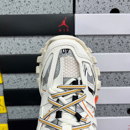 BLG Track White Orange