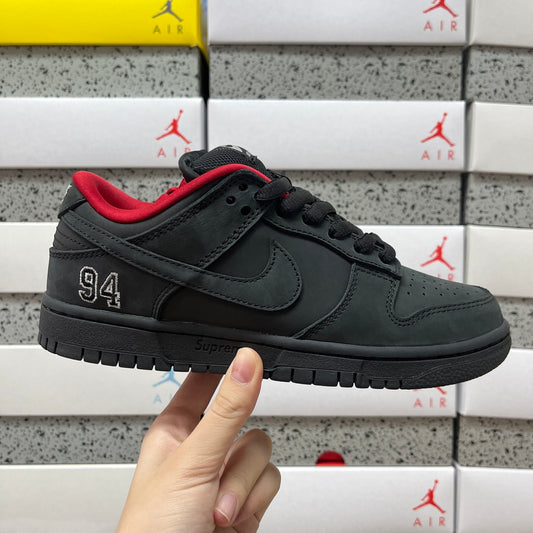 Dunk SB Supreme 94 Black