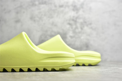 Slide Glow Green