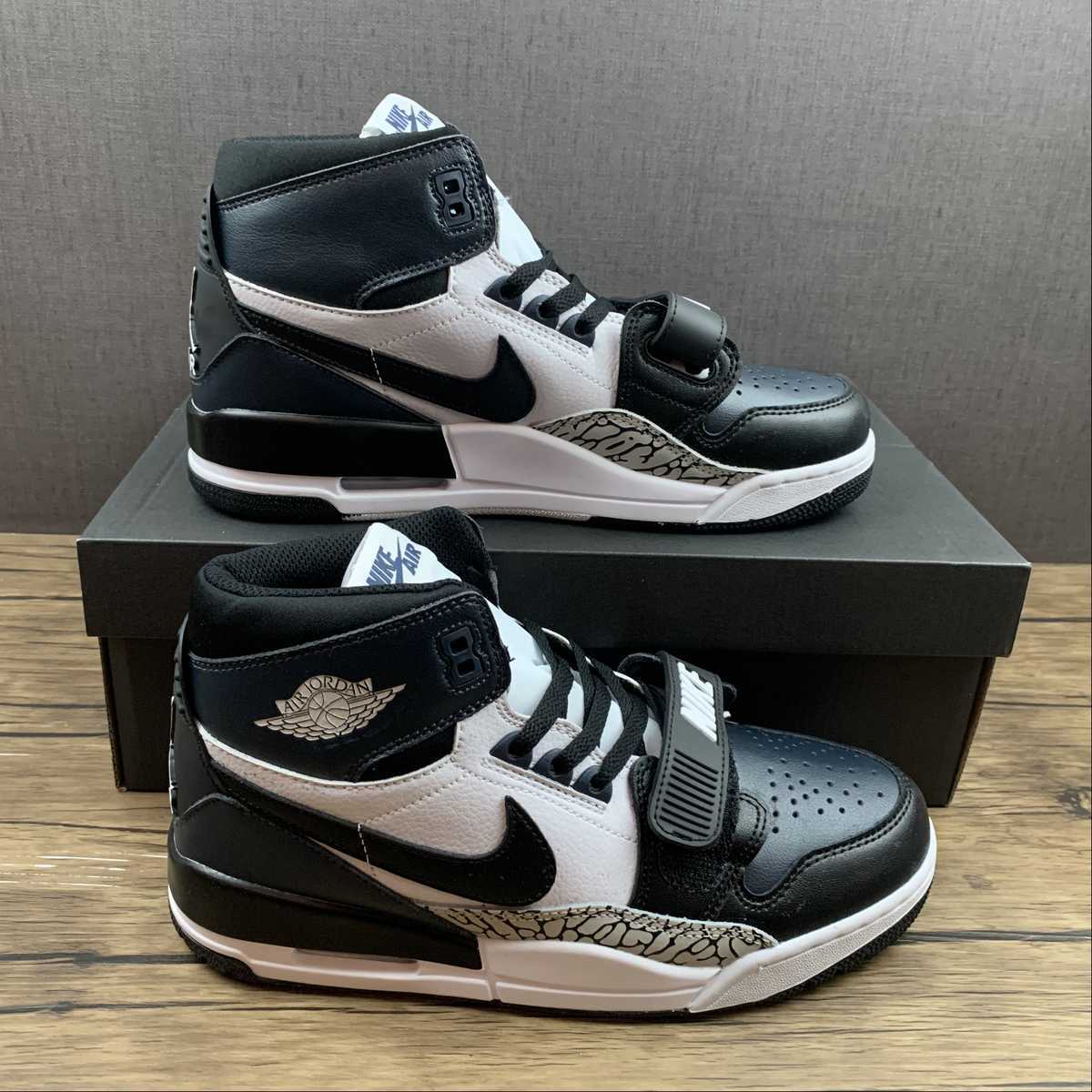 Legacy 312 White Midnight Navy