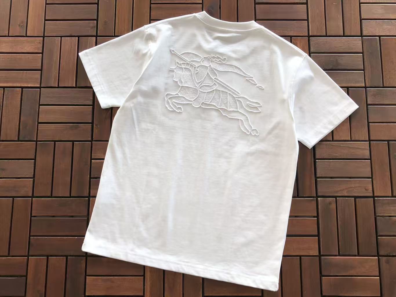 T-Shirts BB