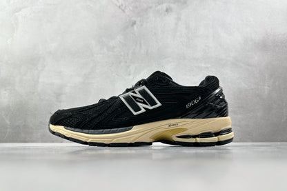 1906 Black Cream