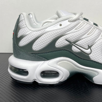 TN White Vintage Green