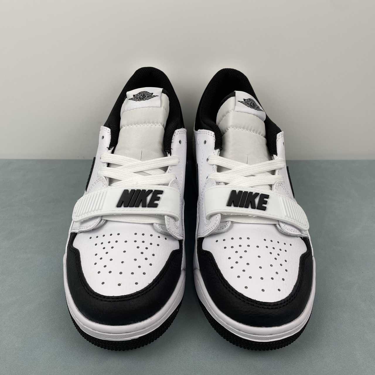Legacy 312 White Retro Black