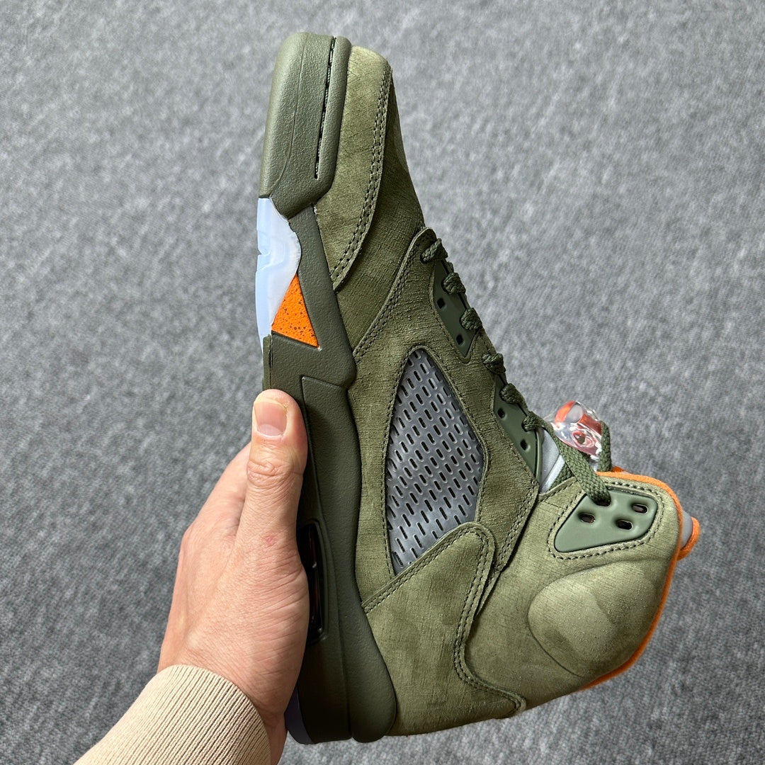 AJ 5 Retro Olive