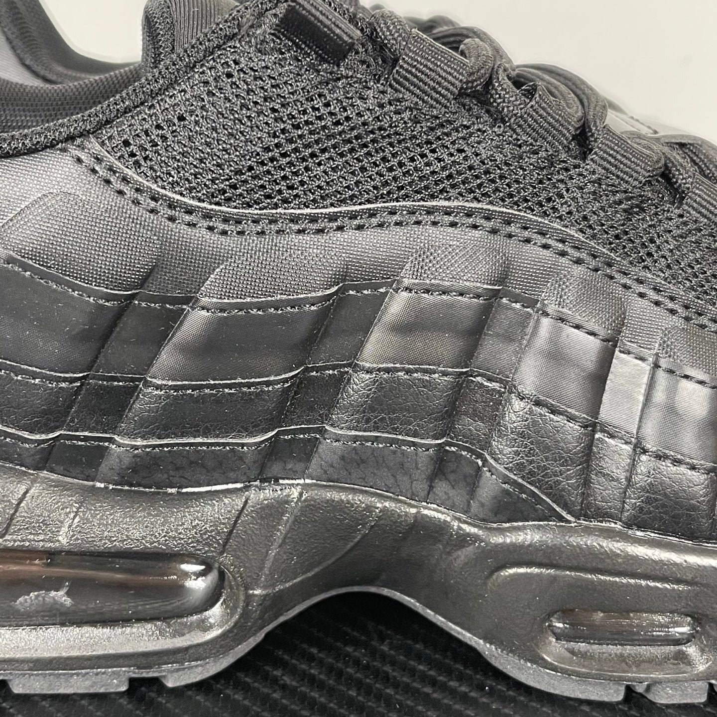 95 Pure Black