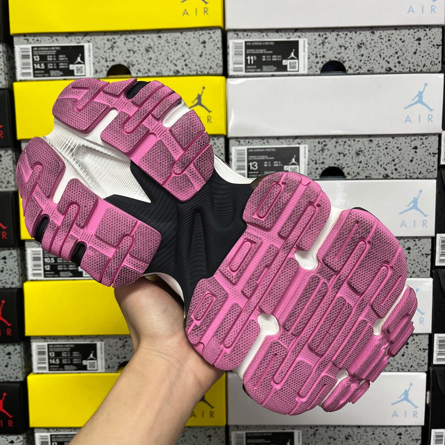 BLG Cargo Pink/White/Grey/Black