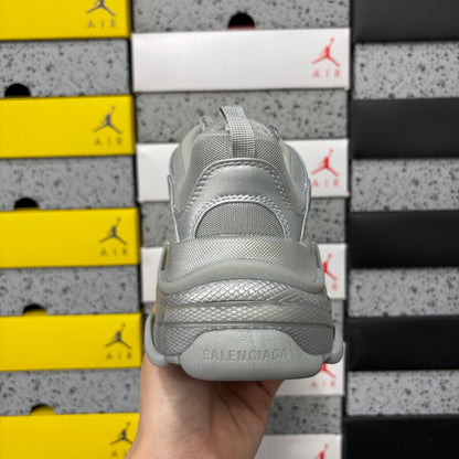BLG Triple S Grey