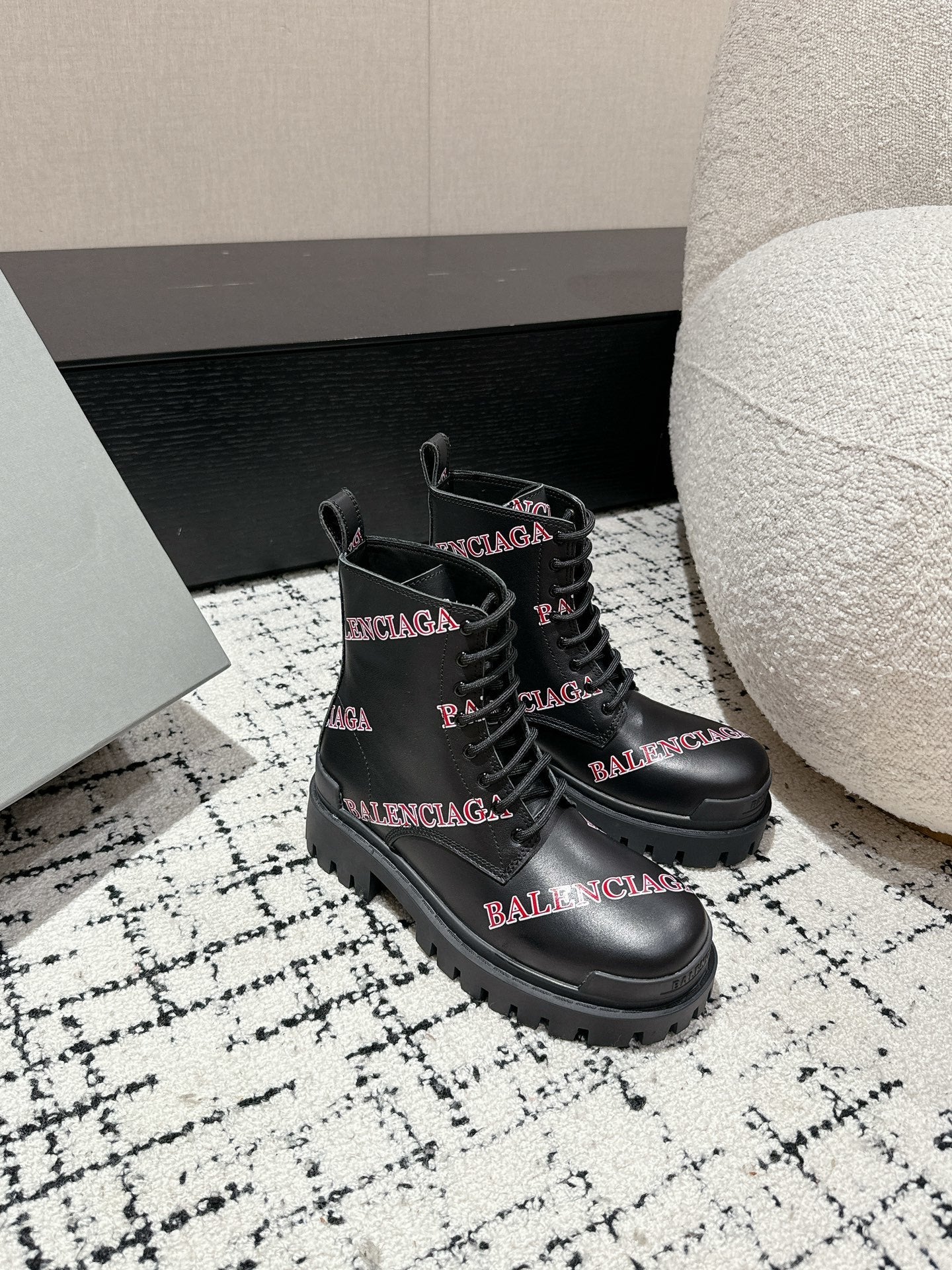 Bulldozer Boots
