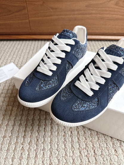 Maison Blue Shine