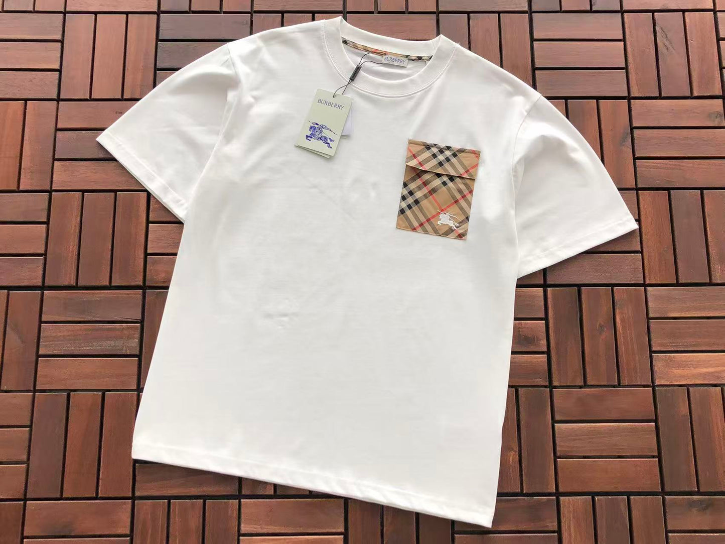 T-Shirts BB