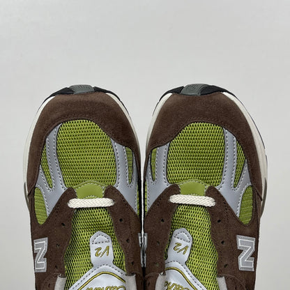 990 Brown Lime