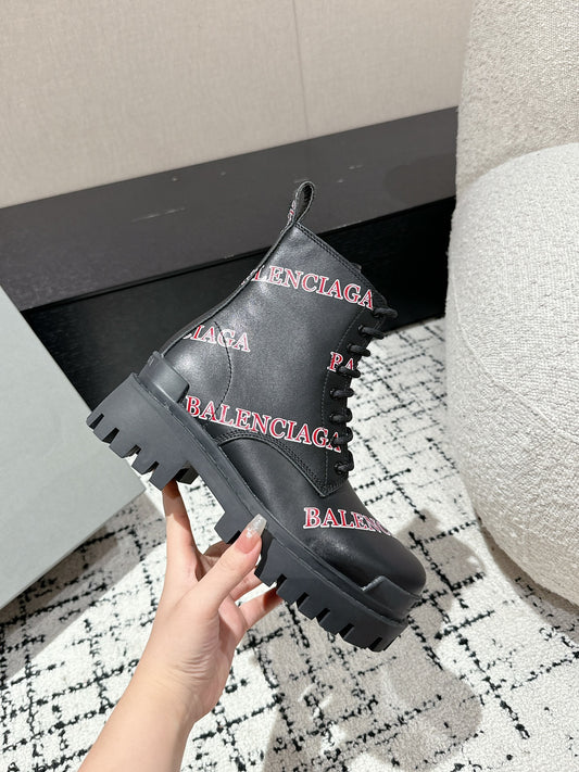 Bulldozer Boots