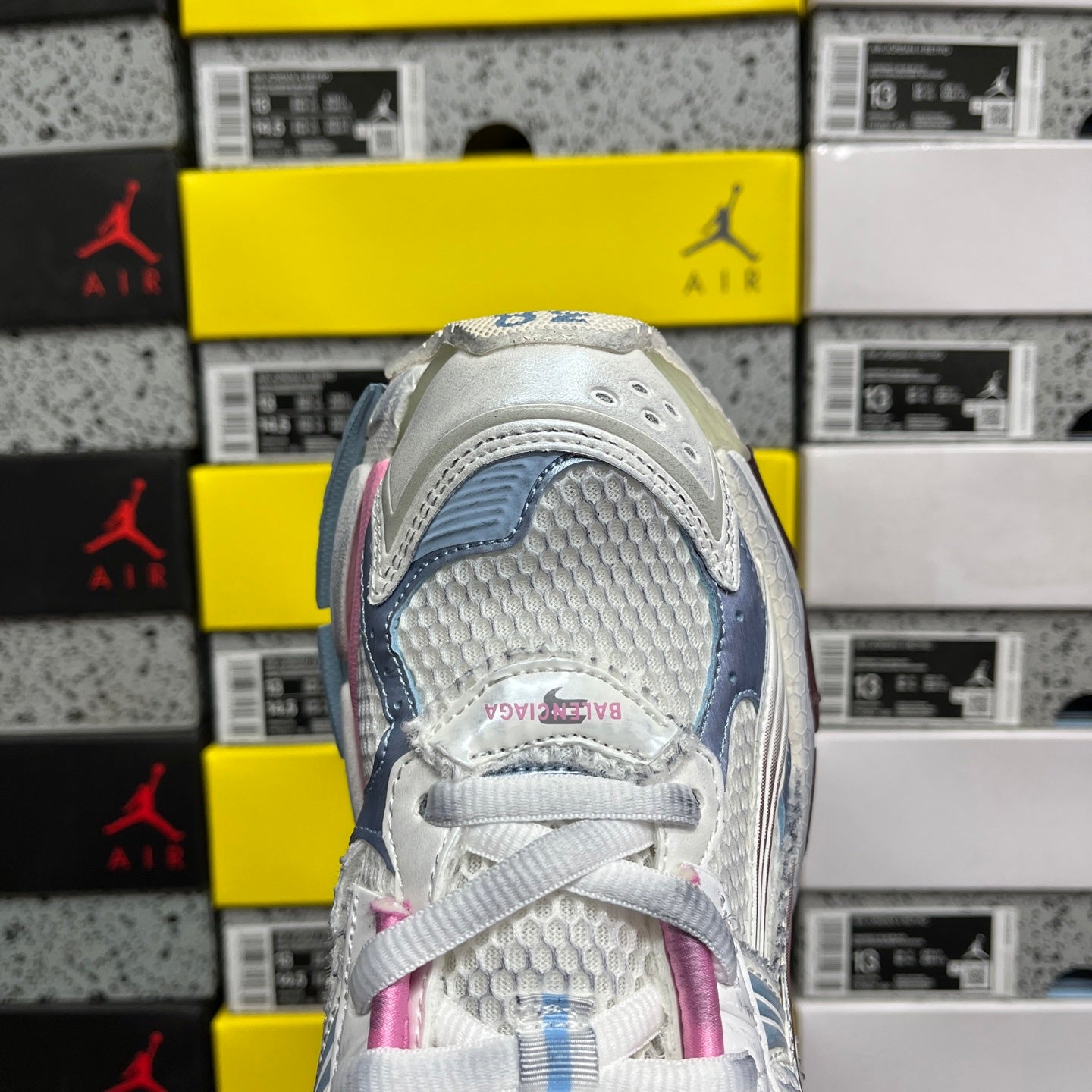 BLG Runner White/Pink/Blue