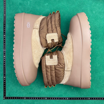 TT UGG CLASSIC MINI Lace-Up Weather