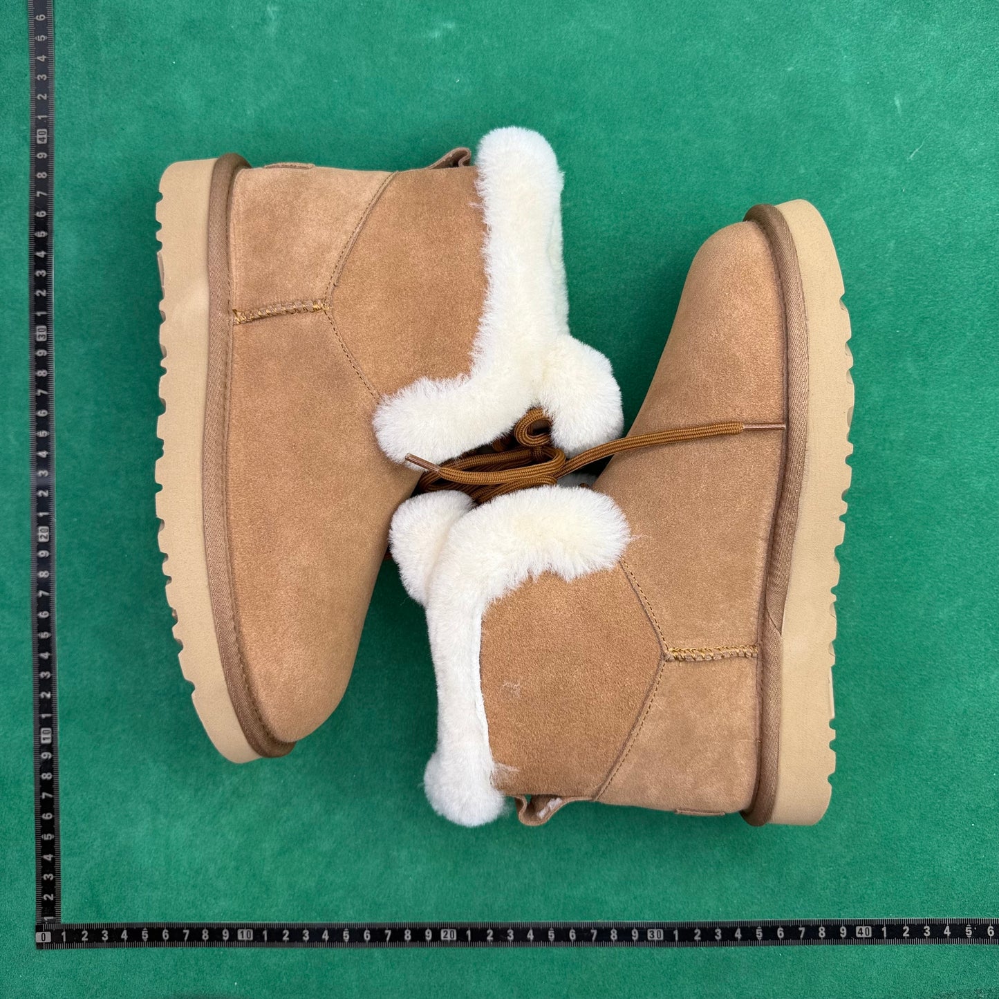 TT UGG Classic Novelty