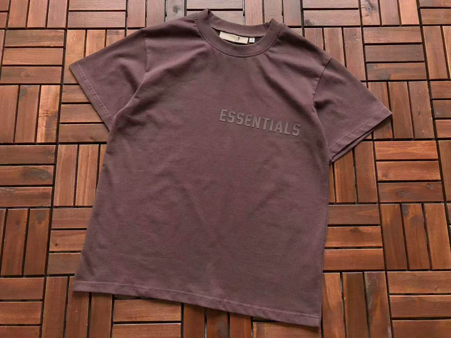 T-Shirts ESSENT
