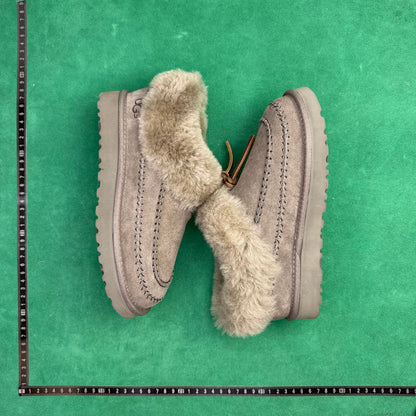 TT UGG
