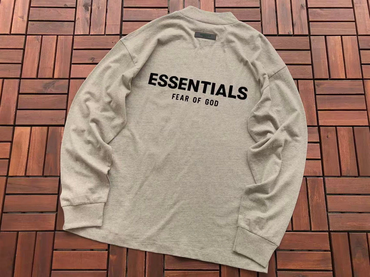 Conjuntos Essentials