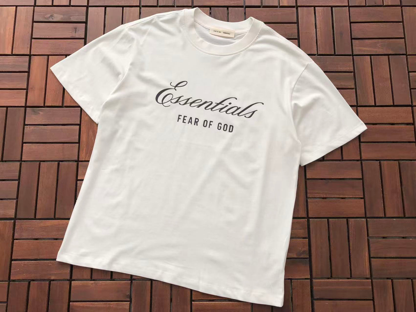 T-Shirts ESSENT