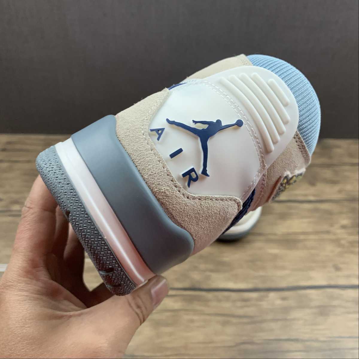 Legacy 312 Corduroy Swoosh