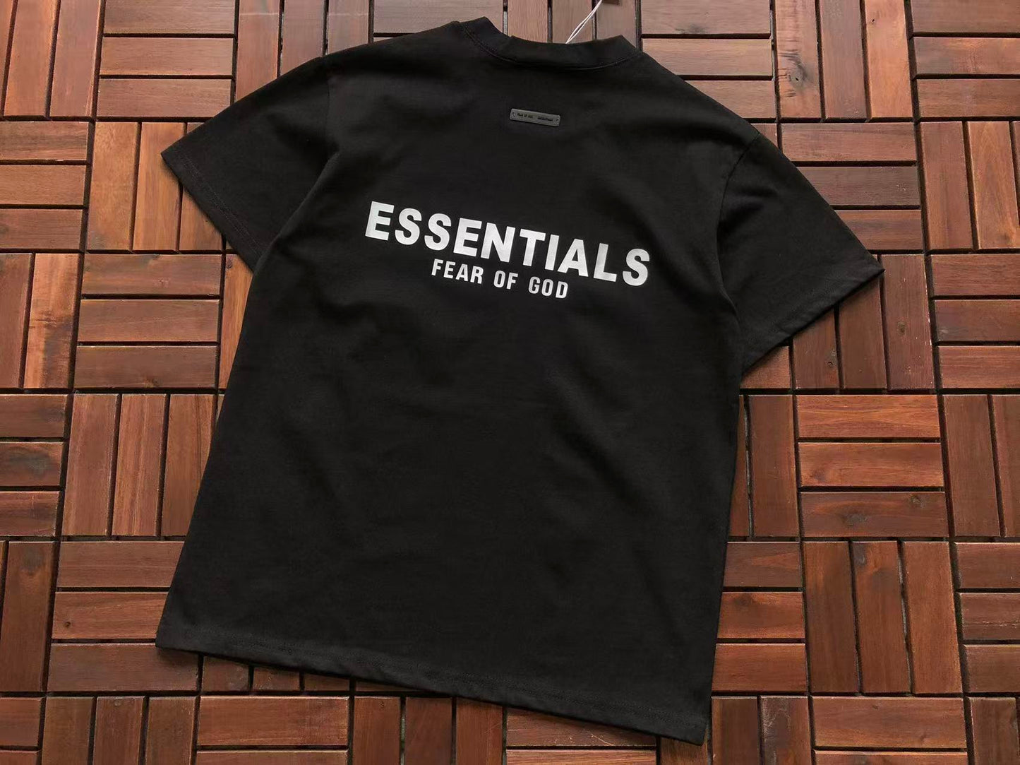 T-Shirts ESSENT