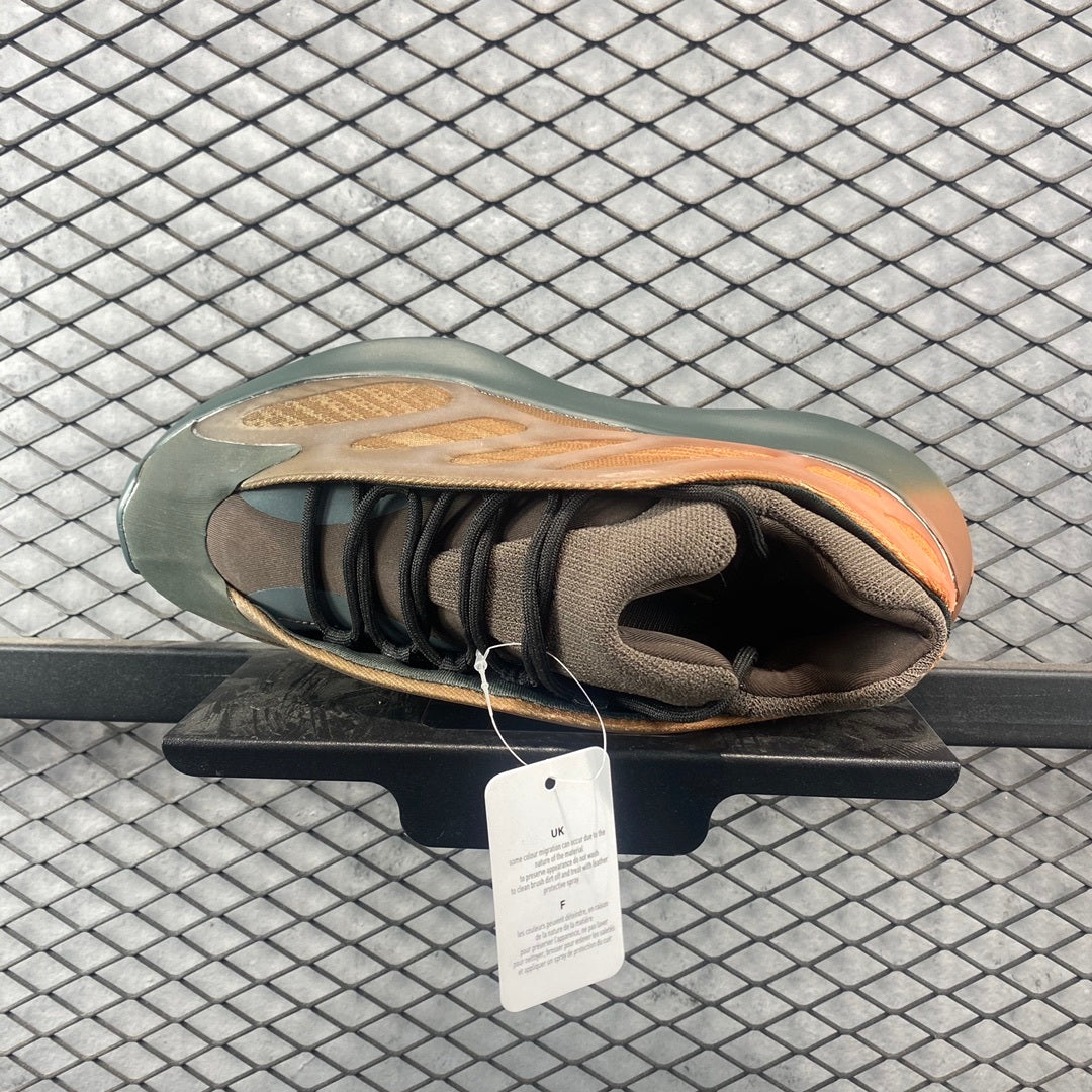 700 V3 Copper Fade