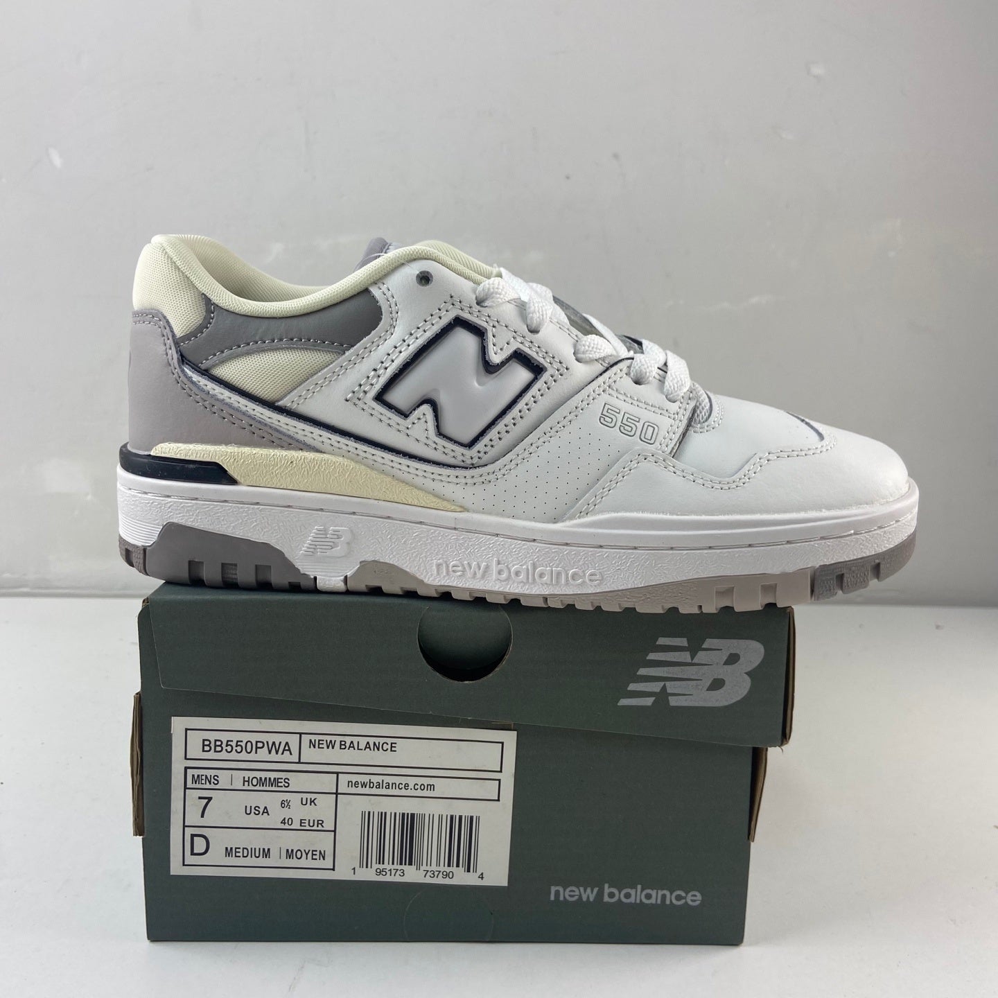 550 Clear Grey