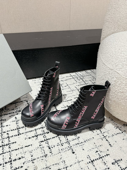 Bulldozer Boots