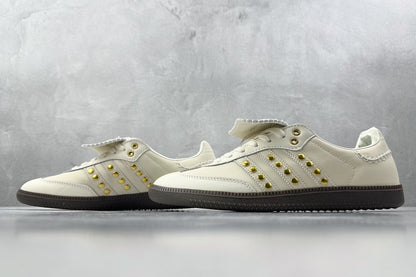 Samba Studded Pack