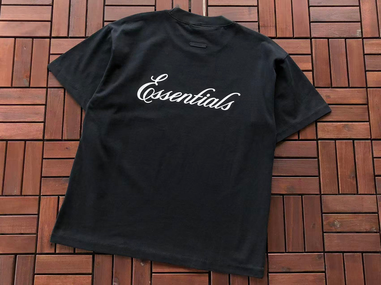 T-Shirts ESSENT