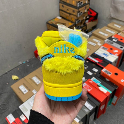 Dunk SB Grateful Dead Yellow Bear