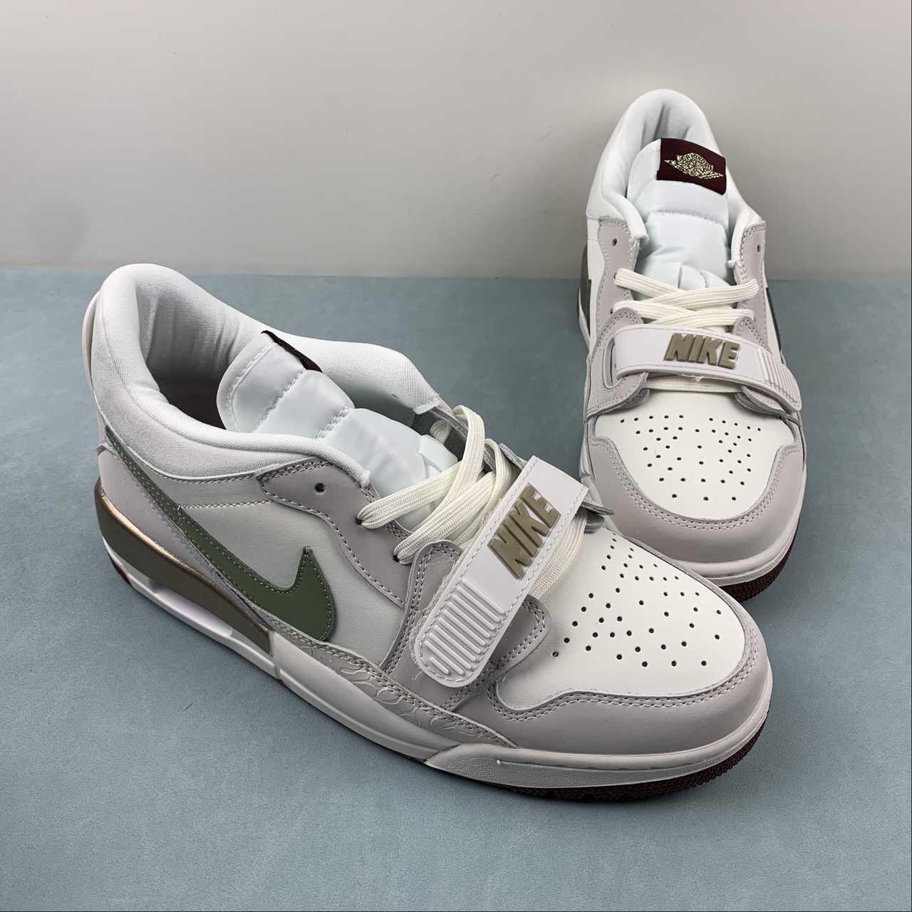 Legacy 312 Green and White