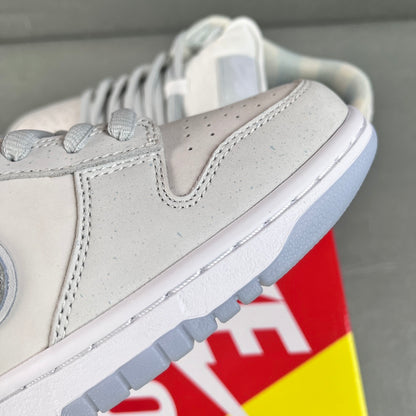 Dunk SB White Lobster