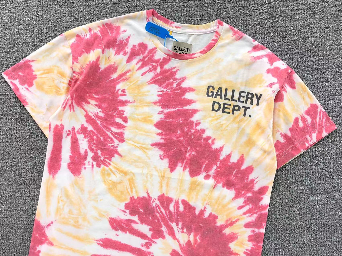 T-shirt GALLERY DEPT