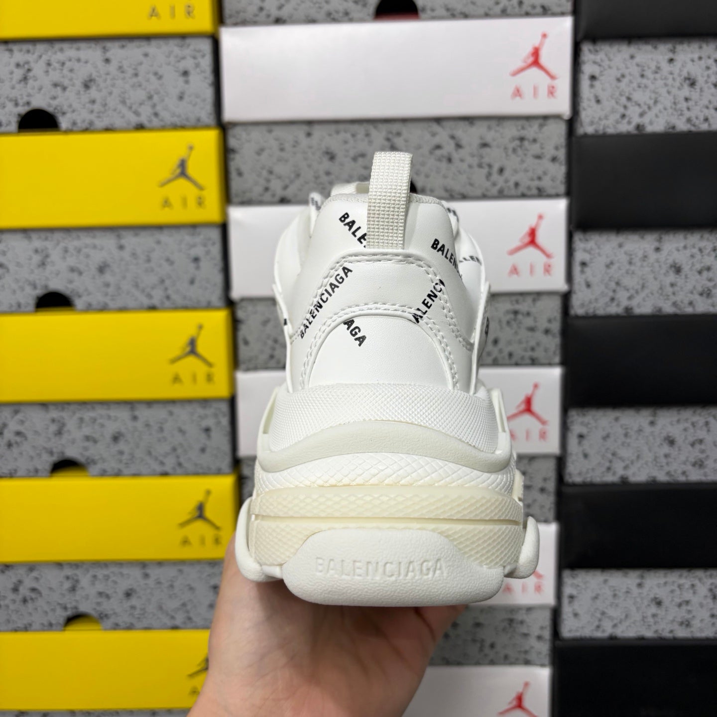 BLG Triple S White