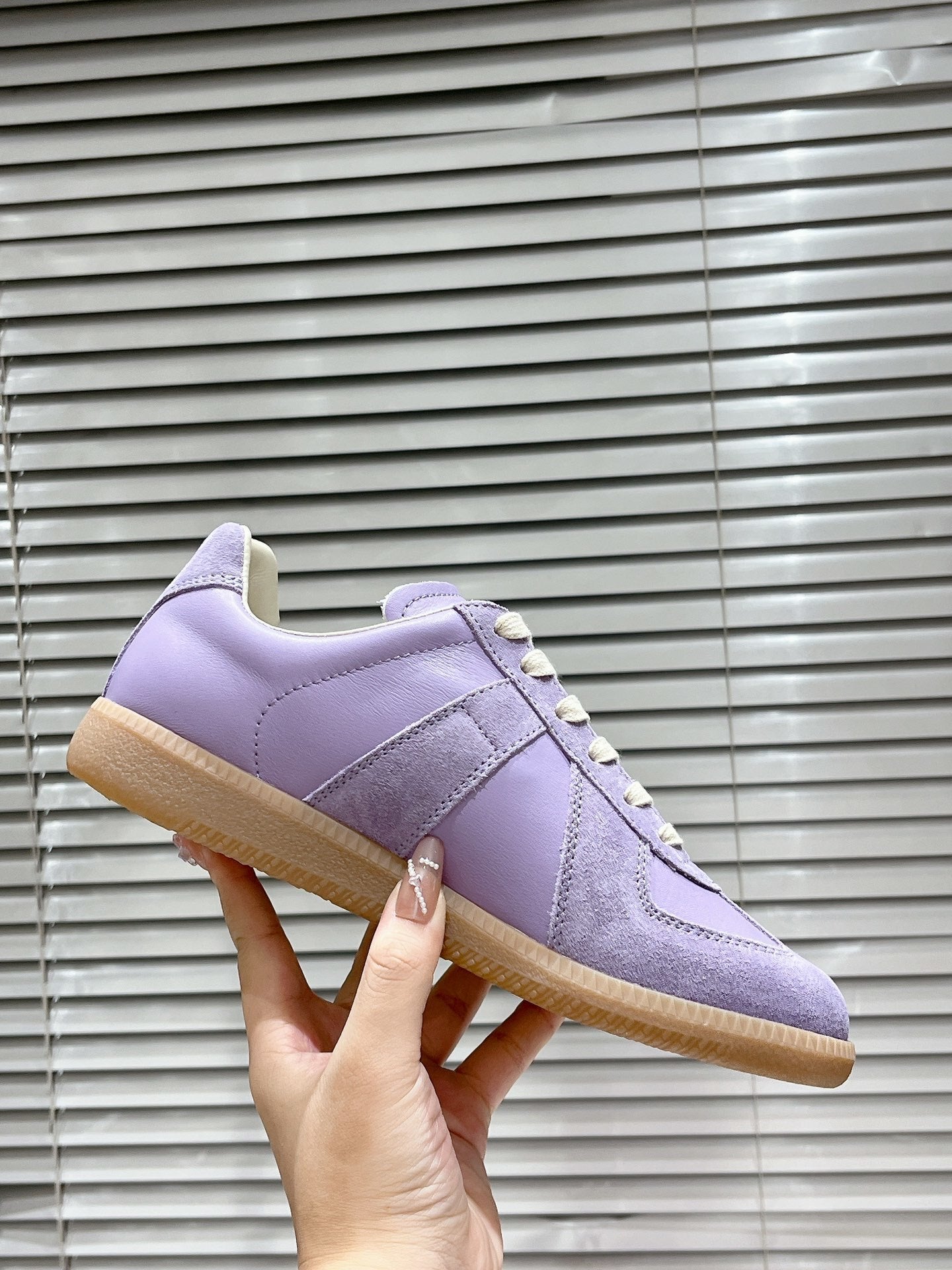 Maison Purple Gum Sole