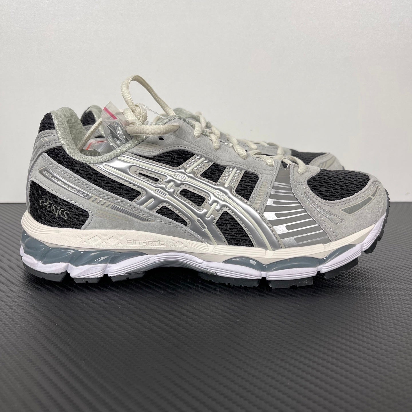 Kayano 14 Black / Silver / Cream