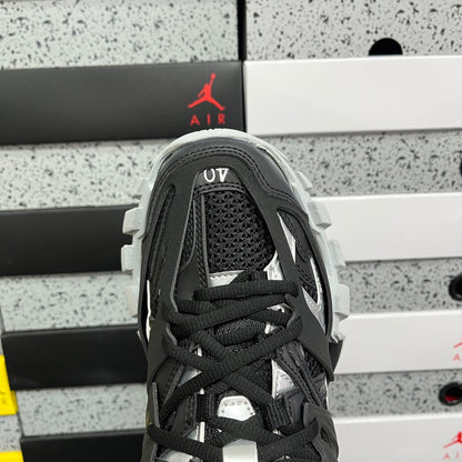 BLG Track Black Silver