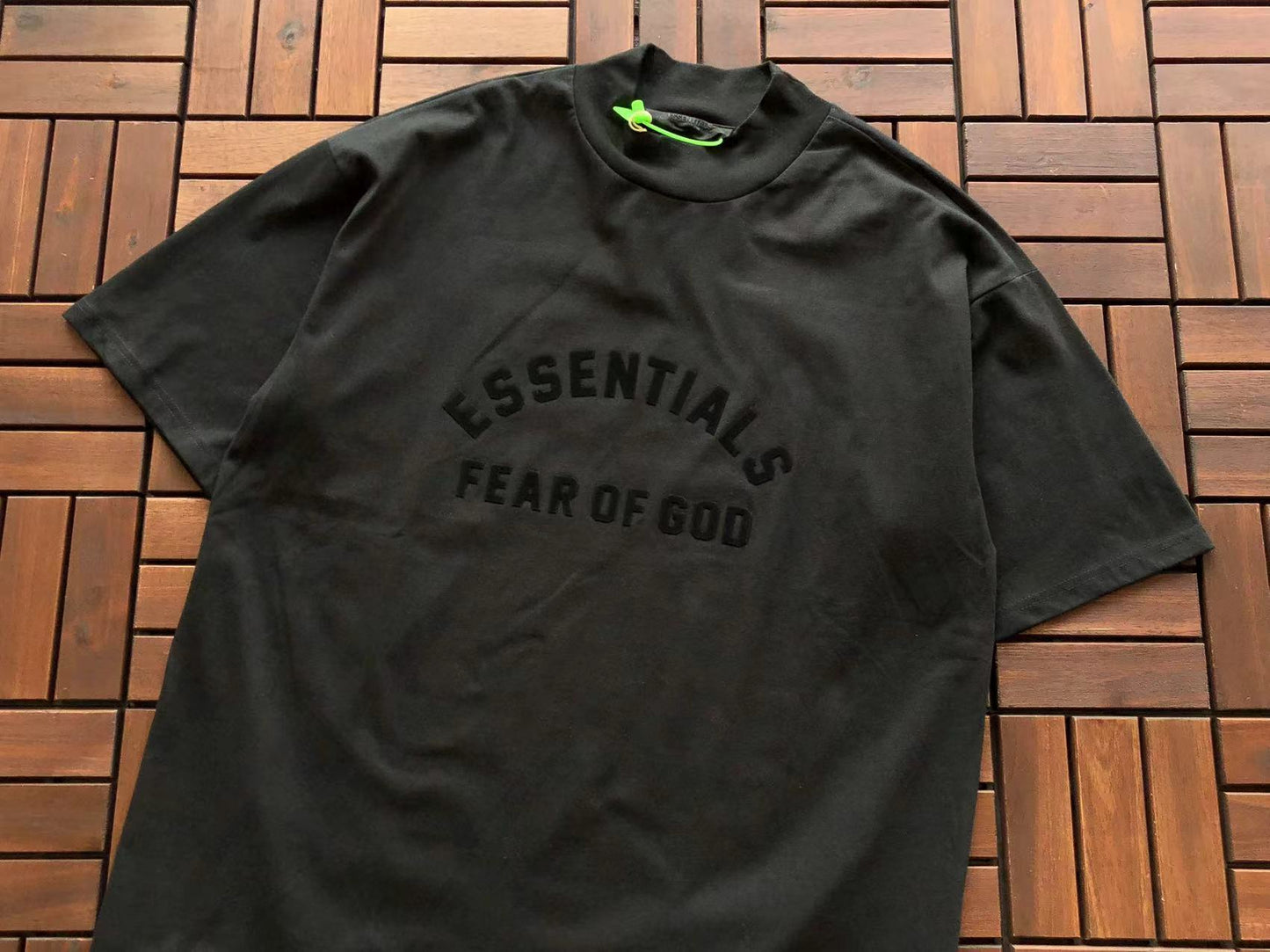 T-Shirts ESSENT