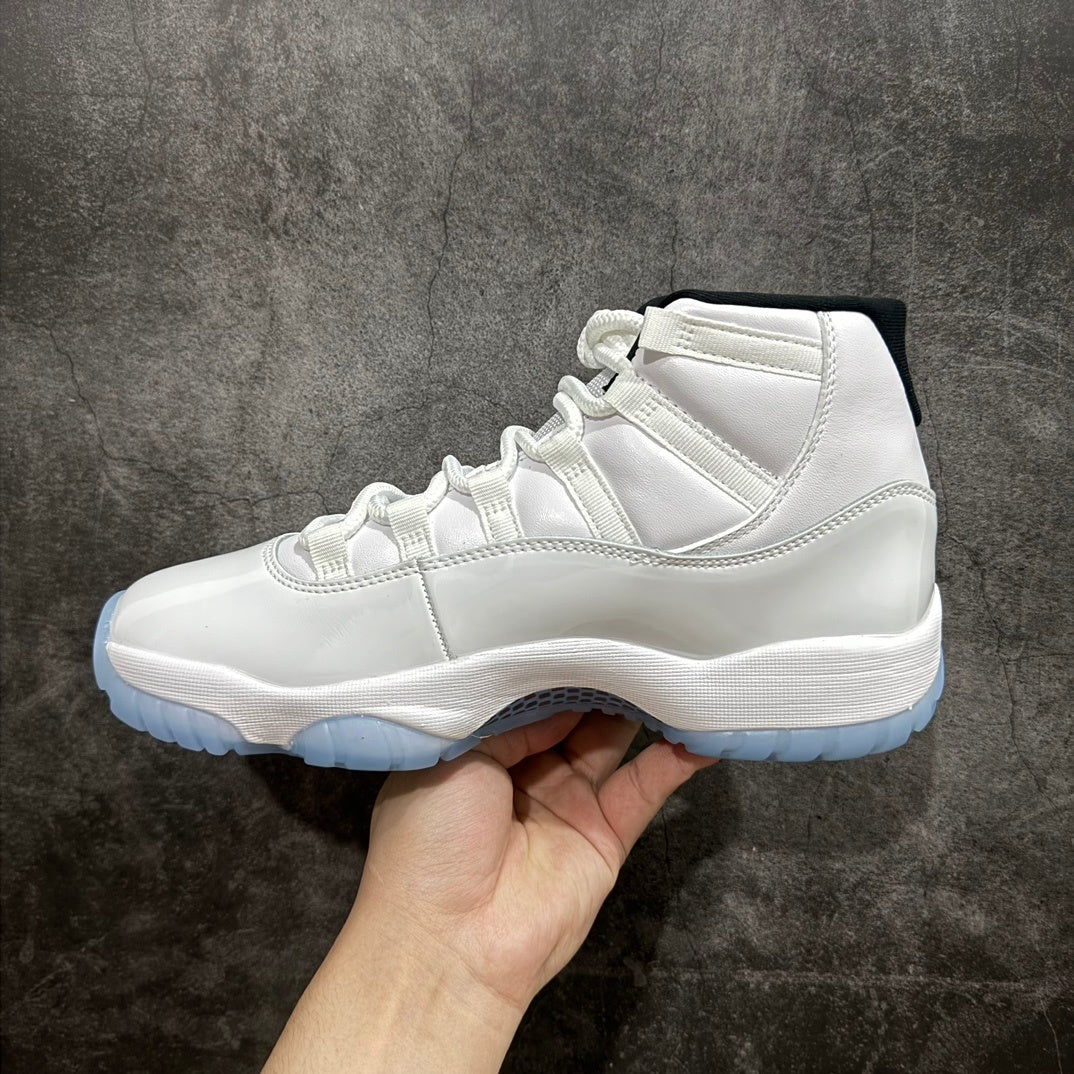 AJ11 Retro Legend Blue
