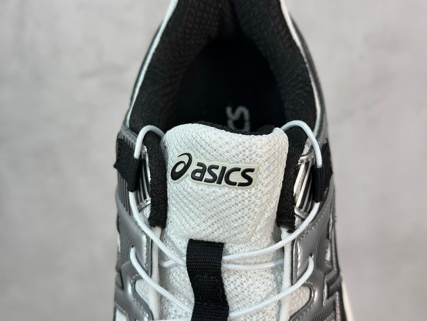 GEL-SONOMA FE Silver/Black