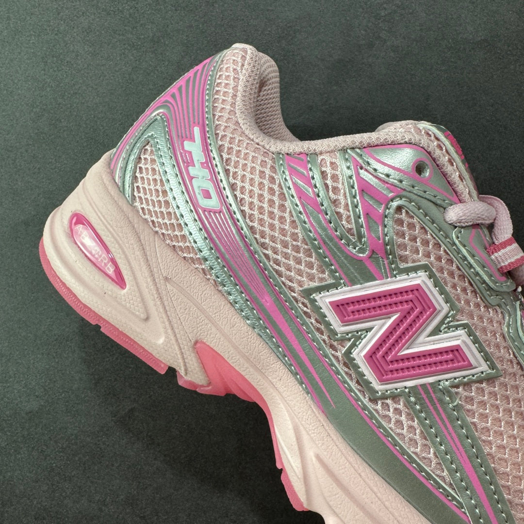 740 Pink / Silver