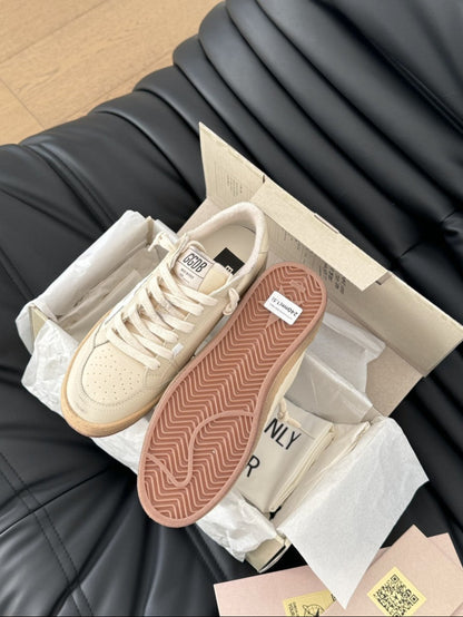 GDGS Ballstar Desert Body White Logo