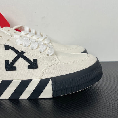 Vulcanized  White Black