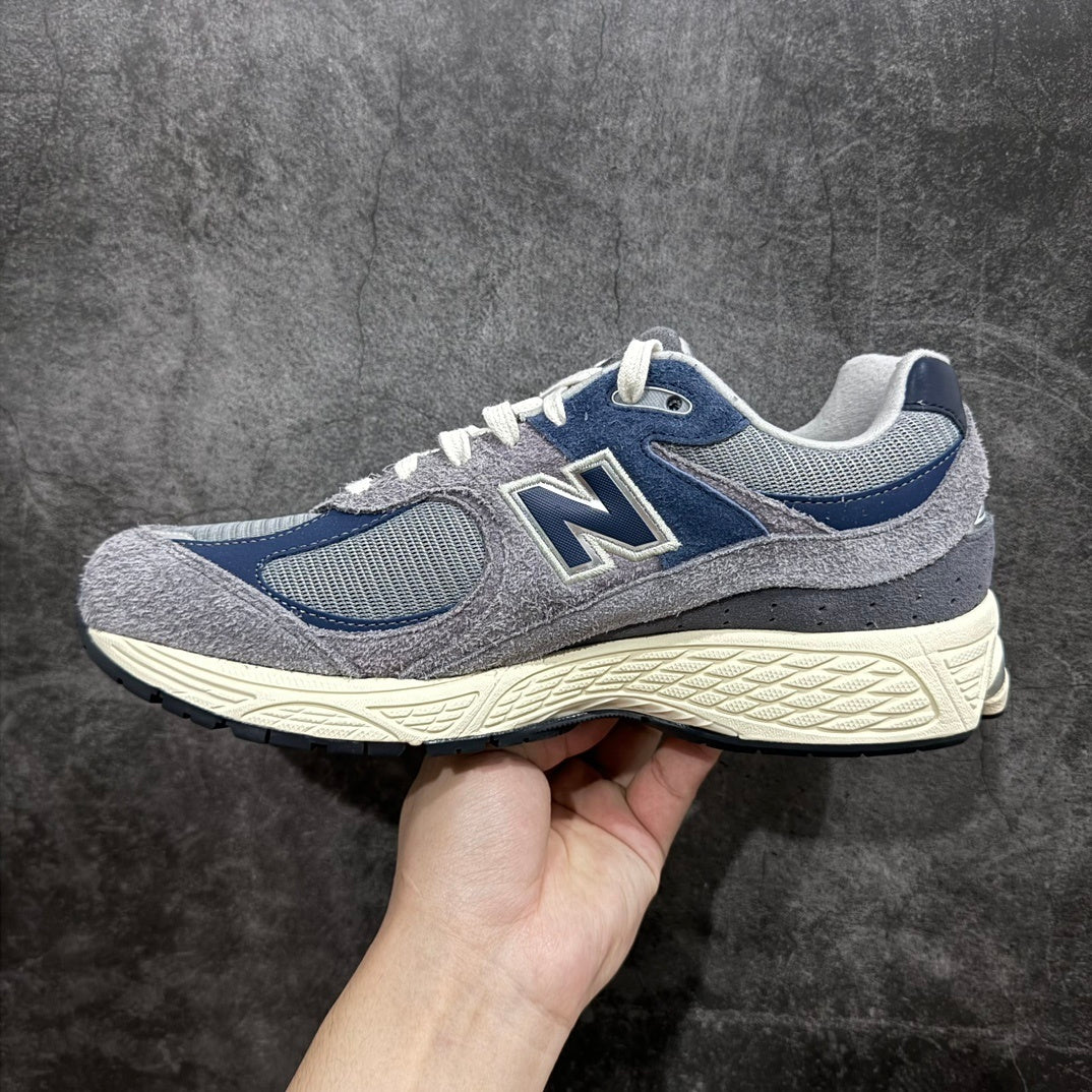 2002 Grey Blue