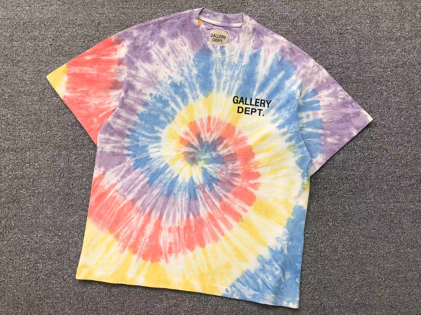 T-shirt GALLERY DEPT